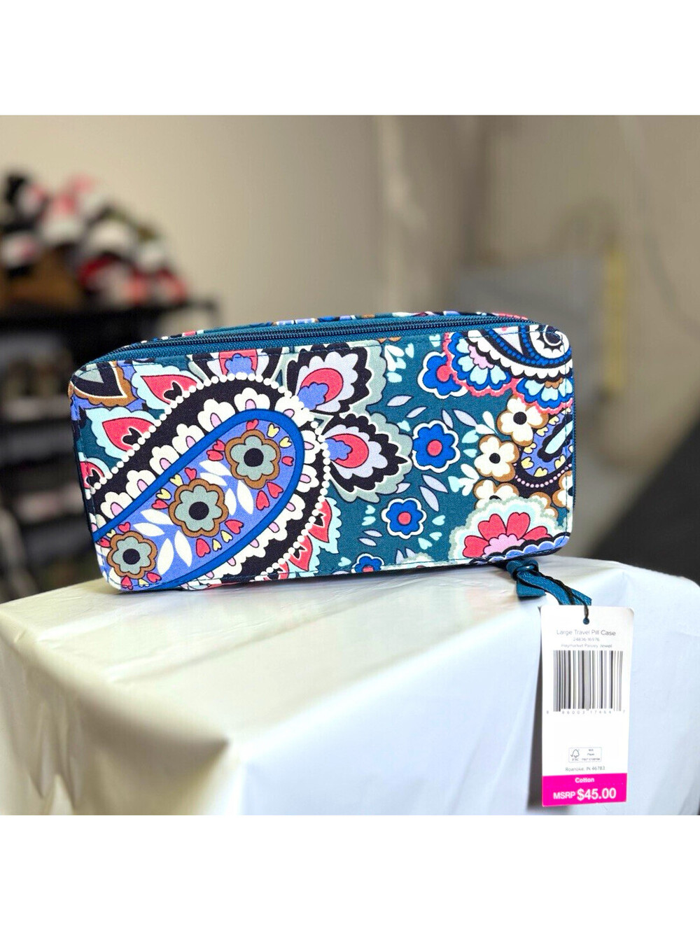 Vera Bradley Haymarket Paisley Jewel Spacious Travel Pill Case Organizer NWT